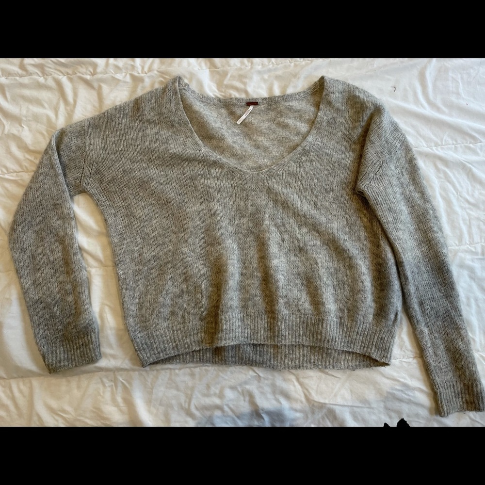 Free People light weight sweater